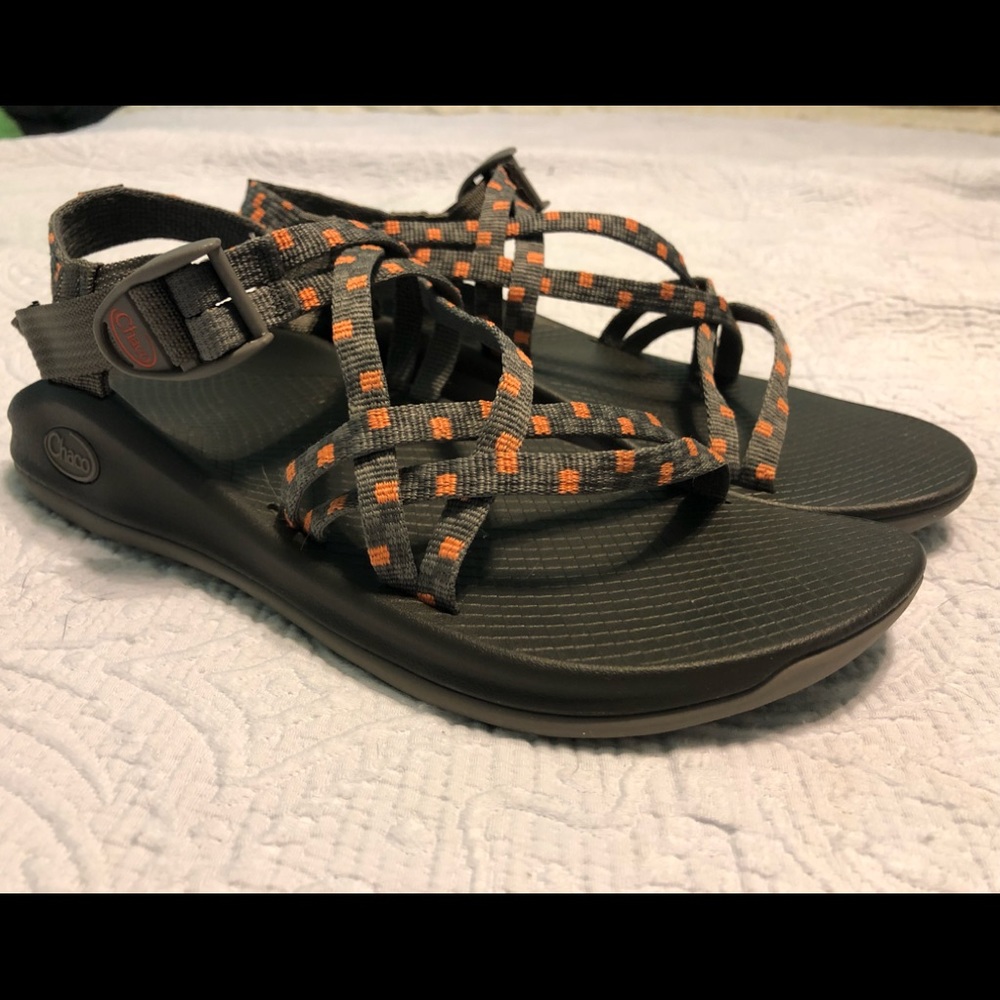 Chacos women’s size 8